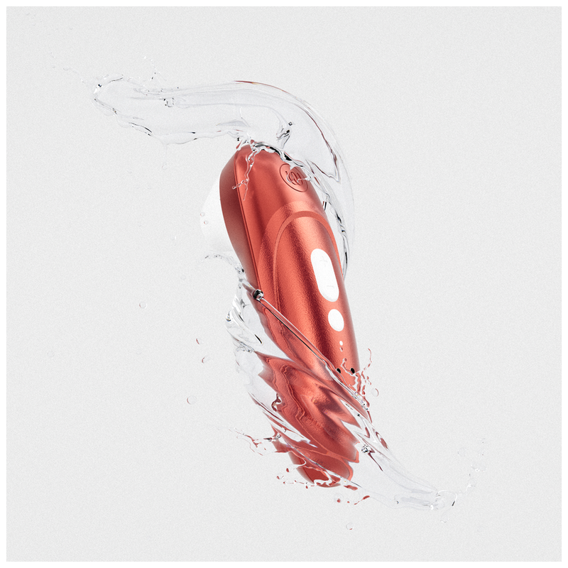WOMANIZER - PRO ESTIMULADOR DE CLÍTORIS POR SUCCIÓN 11 NIVELES ROJO BURDEOS